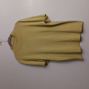 Requirements 1X women's green mock neck short sleeve sweater.